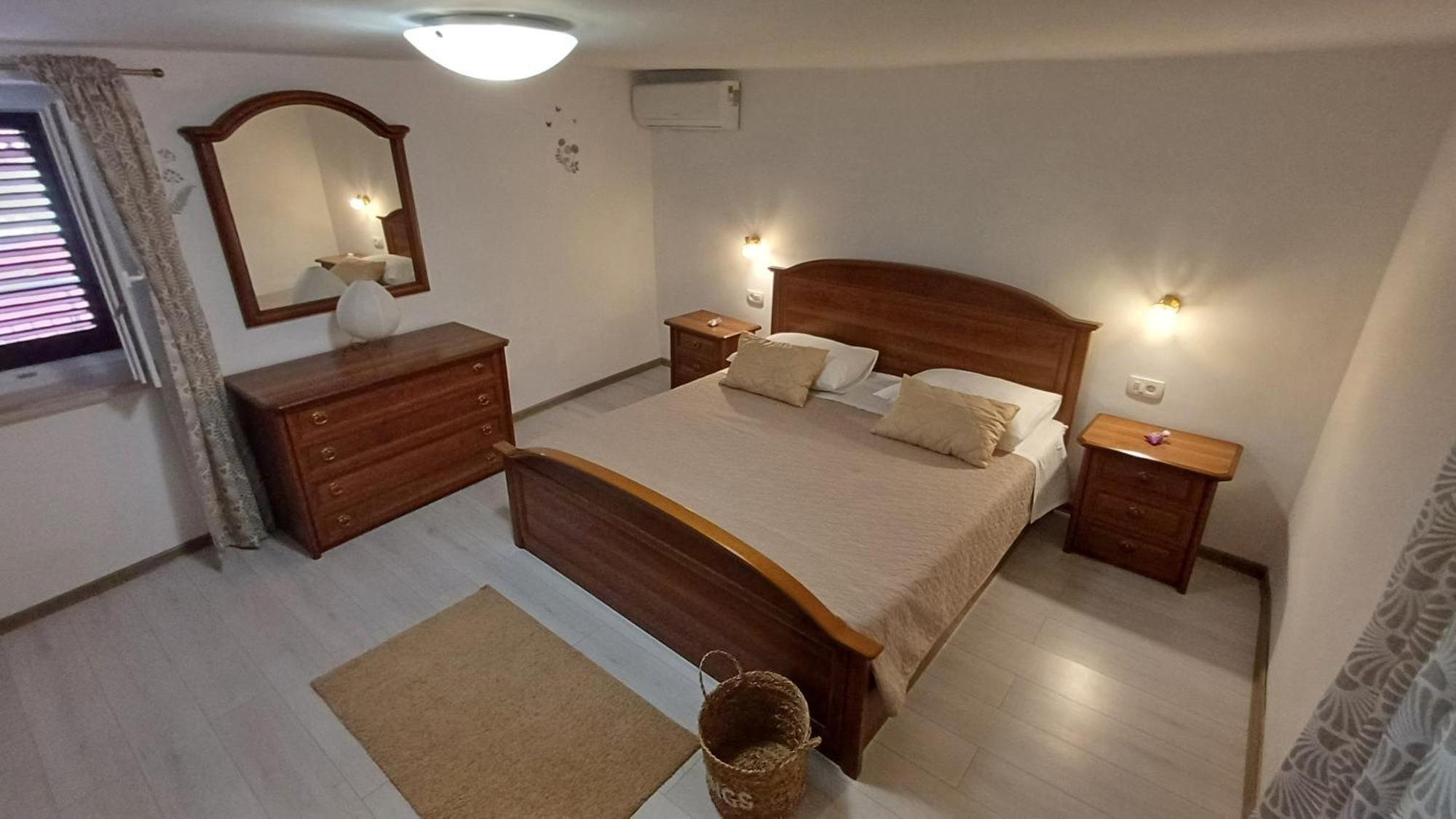 Casa Simeti Apartment Porec Exterior photo